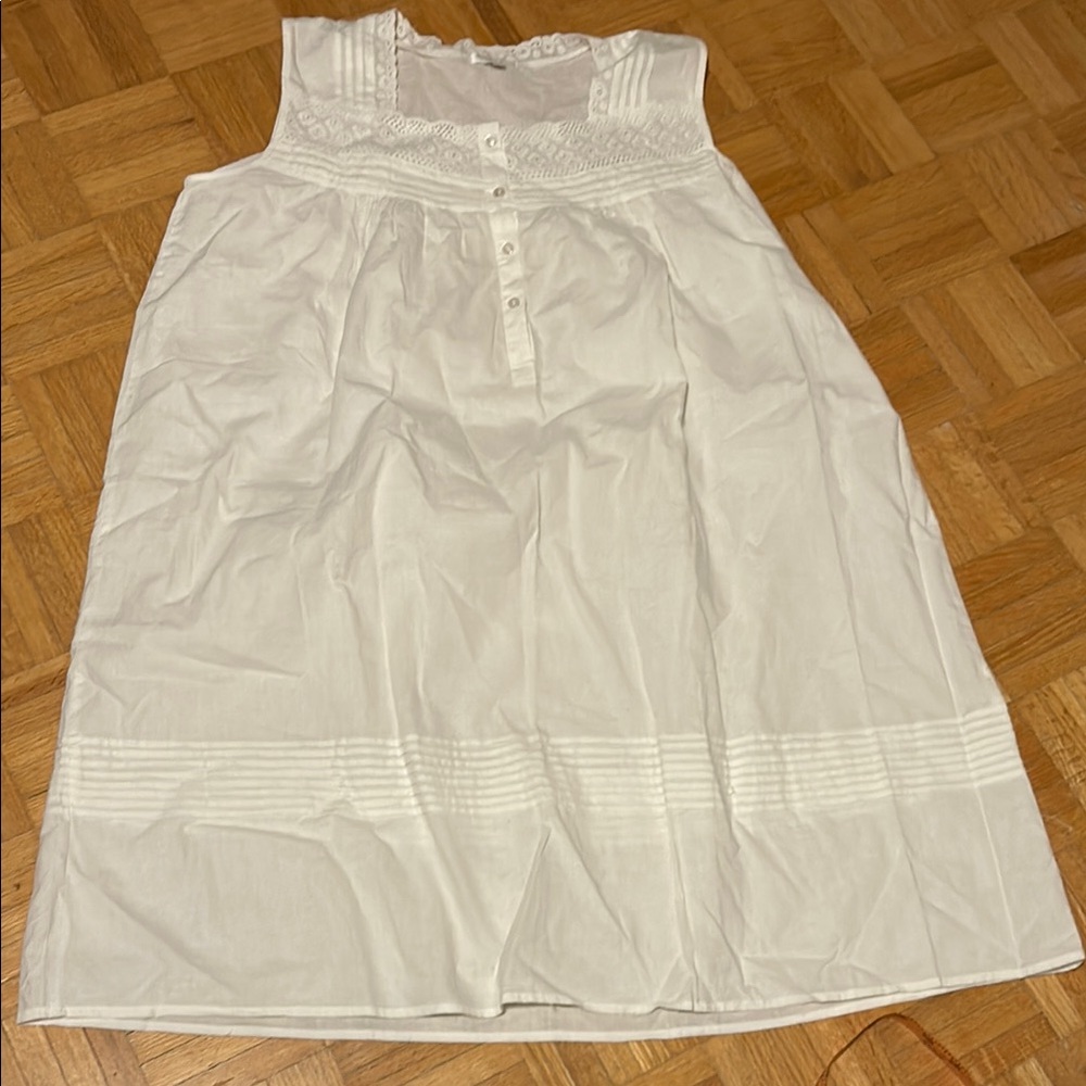 Heritage Collection. NWOT